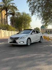 ازيرا ٢٠١٣ • V6 ٣٠٠٠ • فول VIP