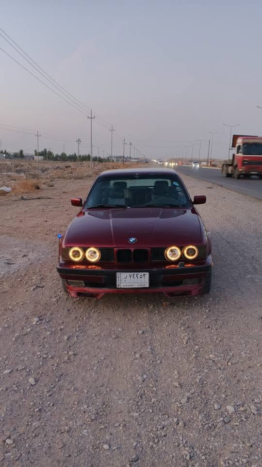 بي ام ٥٢٥ • ١٩٩١ • اوتوماتيك
