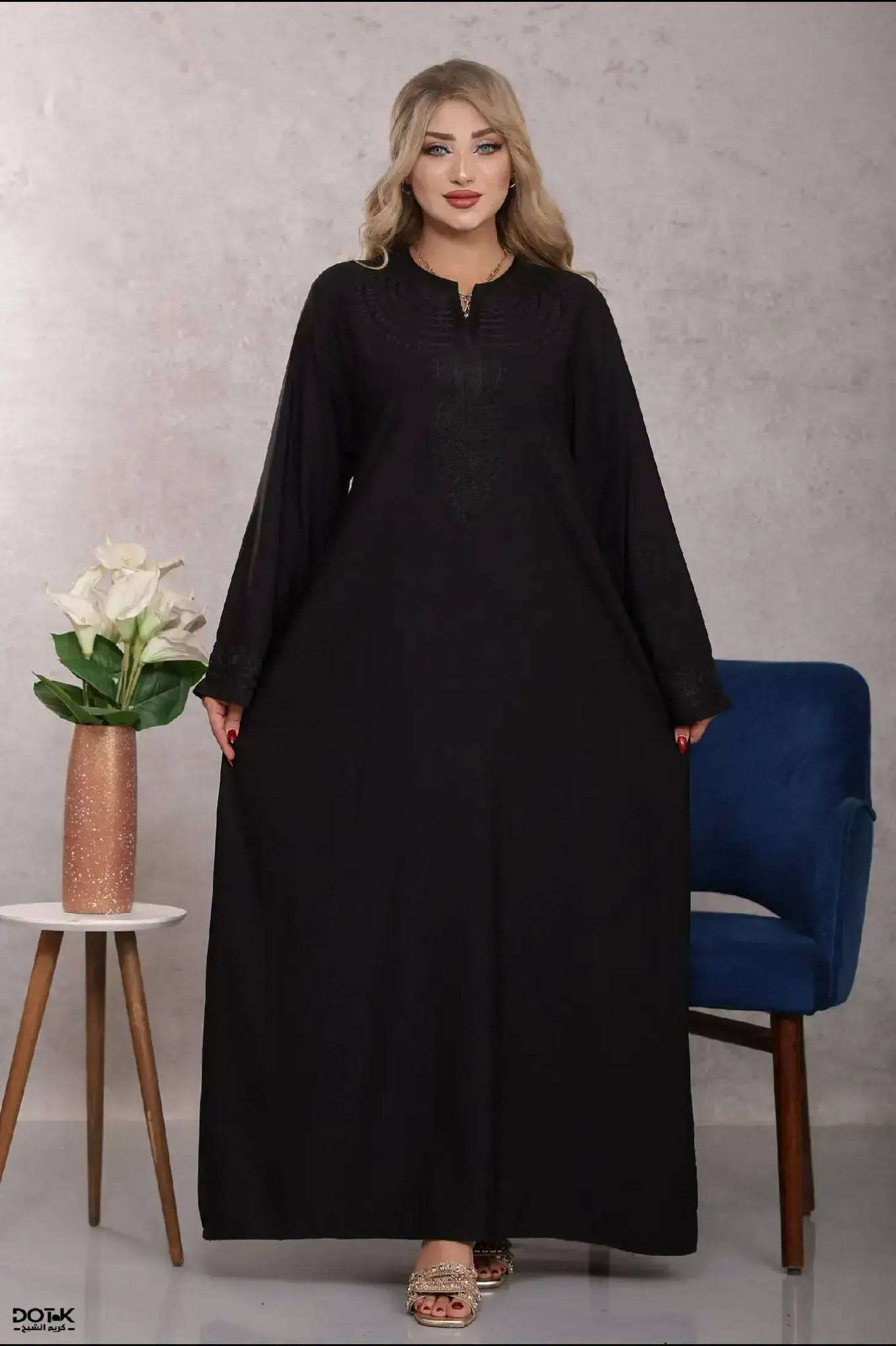 ☀️🌸 كوني مستعدة لصيف 2026 بإطلالة ناعمة ومميزة من حكاية وصل  🛍️✨
📲 ***********  واتساب أو فايبر
تشكيلة صيفية أنيقة تجمع بين الراحة، الجمال، والخامات الراقية… تصاميم مرتبة تناسب كل الأذواق وتخلي إطلالتك أجمل بكل بساطة 💃🌿

💰 الأسعار:
🔸 القطعه : 13,000 دينار
🔸 القطعتين : 25,000 دينار
🫰 القصيرة : 10,000
🧵 الخامات المتوفرة:
🌾 كتان إسباني 

⭐ صناعة مصرية درجة أولى
🛒 متوفر جملة ومفرد
📦 توصيل إلى جميع المحافظات

🚚 أسعار التوصيل: 
      بابل : 3000
📍 جميع المحافظات: 5,000 دينار

📐 دليل المقاسات التقريبي:
🌷 سمول: من 45 إلى 55 كغم
🌷 رقم 1: من 55 إلى 70 كغم
🌷 رقم 2: من 70 إلى 90 كغم
🌷 رقم 3: من 90 إلى 115 كغم
🌷 رقم 4: من 115 إلى 140 كغم

💗 ويتوفر تفصيل قياسات خاصة حسب الطلب 💗
✨ سواء تحبين الإطلالة الهادئة أو الستايل المختلف، كوليكشن حكاية وصل هو اختيارك للصيف براحة وأناقة 🌸👗

📲 للطلب او الاستفسار : راسلينا من الزر اسفل المنشور او الاتصال على الارقام  التالية ⬇
📲 *********** واتساب أو فايبر
📲 *********** واتساب أو فايبر

نص مكتوب في الصور:
- DOTOK - كريم الشيخ -
- DOTeK
- - كريم الشيخ -
- DOT.K