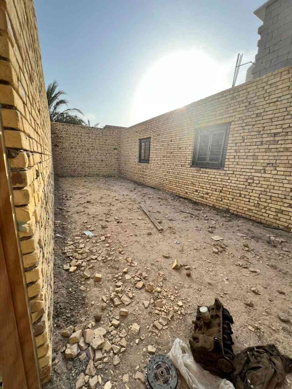 ٥٠٠م • هيكل متاكمل • ٣غرف سويتات