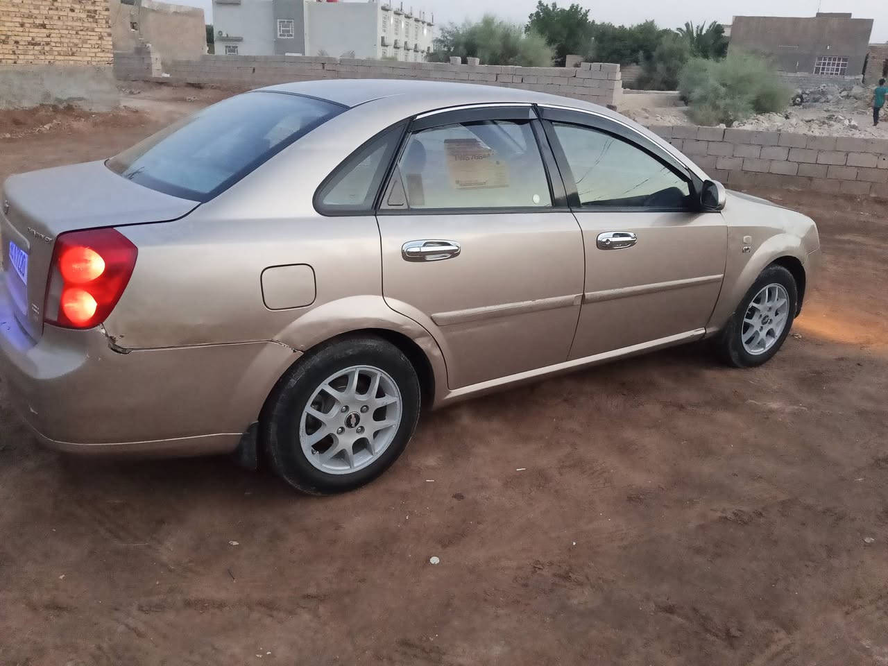 اوبتره شوفر اليت 2008 مكينه خير من الله تبريد ثلج حدايد نص عمر تخم تاير تحكم ستيرن سياره حلوه ما جناي  بيه جراد قليل جملغ صوب سايق مصبوغ اثر جراد او بنيد بدون فتح باتري جديد  ضفيره جديد دواخله نضيفه (***********) رقم راعيه سياره اني مكلف ب نشر سعر 65 بيه مجال رقم نجف مكان سياره مشخاب
