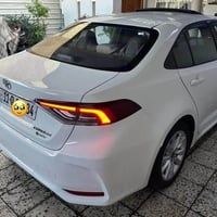كورلا ٢٠٢٤ صيني شكل خليجي ماشية ٤٥ الف رايدها ١٣٧  بيها بارد بلباب الخ...