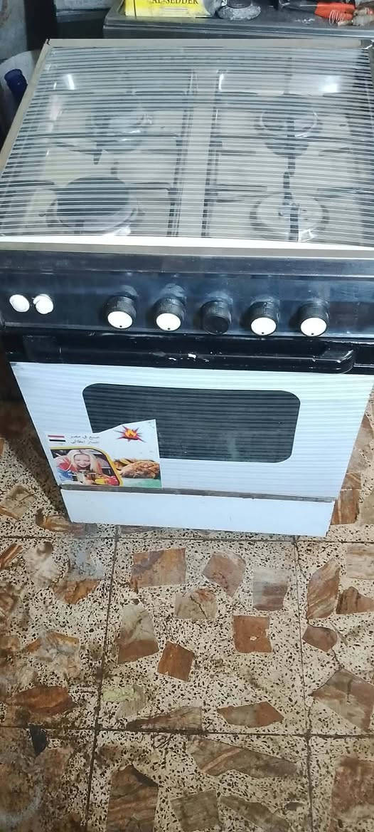 *********** وتساب متوفر ماسنجرغارض بيت نضيفهه كلش سعار مناسبه الشراي يسحب الصوره يتفضل خاص توصيل بغداد فقط المحافضات الحد يدخل بغداد فقط فحص امام المنوب ذا مه يعجبكم عادي يرجع السعار بيها مجال

نص مكتوب في الصور:
- ١ of ٩ حسوني ابو علوش منذ ٦ ساعات تعليق واحد ١ أعجبني تعليق مشاركة