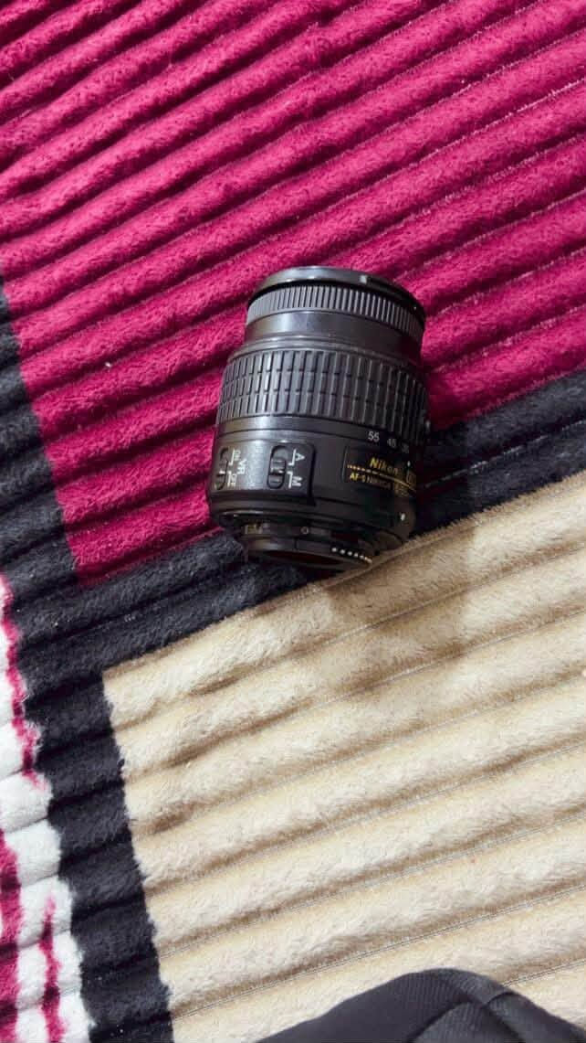 نيكون 7000 • زوم 30-600 • عدسة 55مم