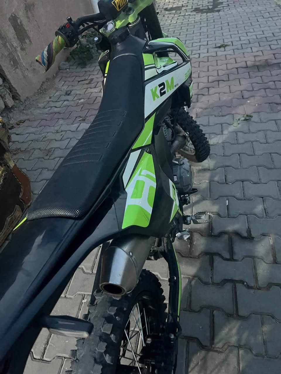 قفاز K2M • ٢٠٢٤ • ماشيه هواي
