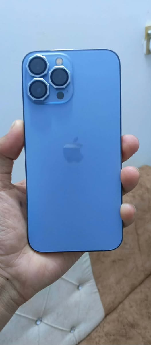 iPhone 13 BRO MAX
بطارية :90ما معلاية ولا مبدلة 

ذاكرة : 256

لون :بحري 

بي فقط فطر بسيط بل كلاس كما موضح بل صورة 

وفالت الفلاتة مال كامرة ومرجعيهة وتقرة مبدلة 

غير هاذة مآبي الله شاهد كله بلاد 

مكاني ديالى شهربان 

العسر : 725وبي مجال بسيط حك الجية 

هــ : ***********
