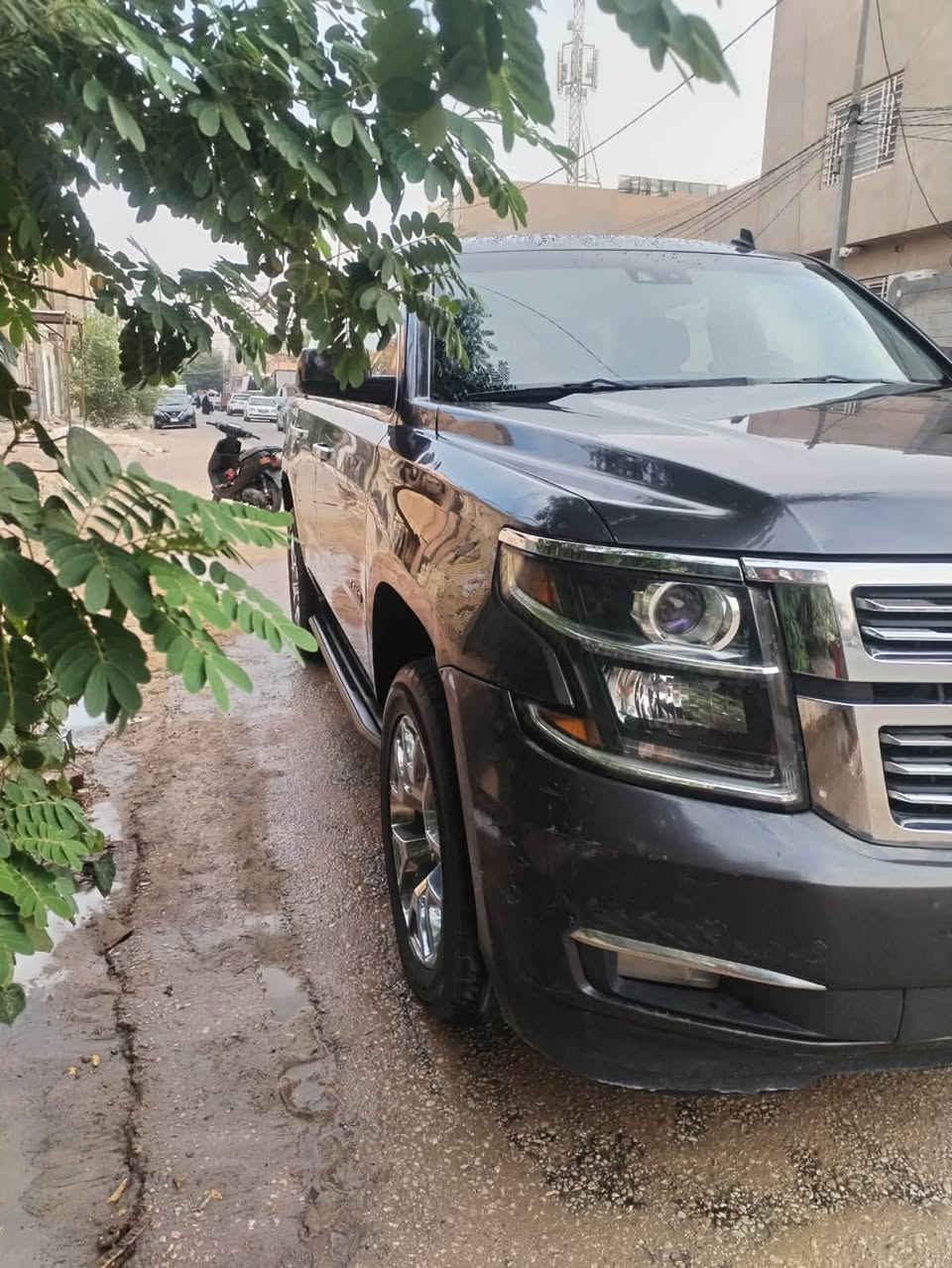 تاهو Lt • ٢٠١٧ • جلد اسود