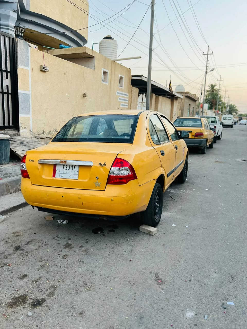 سياره طيبه موديل ١٦ سنويه صاقطه صله ٥سنوات 

عليه هيئه ٤٥ يخذه هوه يدفعهن (الكير يضرب هاف ابيعك كير كيم ) 
 مكان سياره كربلاء وراعيه جورينه مكينته سياره خرسه تبريد ثلج

    سياره كمله مكمله ما عده الكير لا تنقيص ولا تبخير تعال 

وفحص رقم ***********

السعر ٢٧ورقه قفلللل🔒🔒🔒
