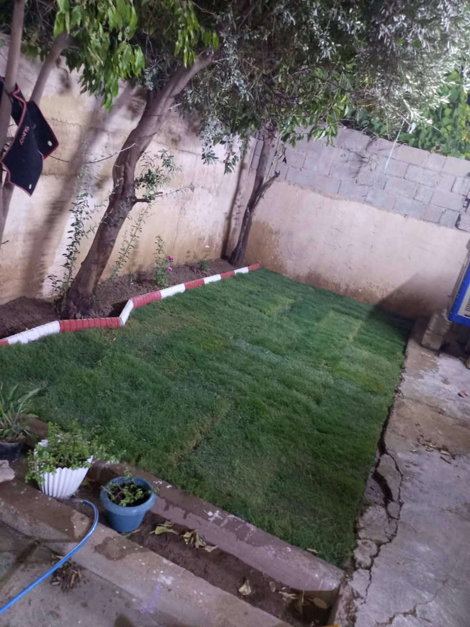 السلام عليكم اخوكم الحدقجي كيلان نشتقل كافة الحدائق في كركوك اتواصل ***********/ وعل واتساب ***********

