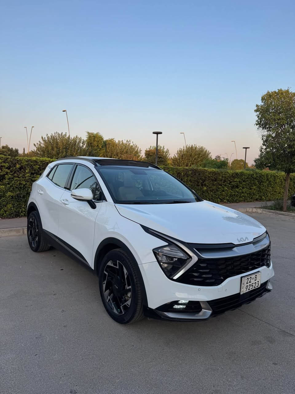 Kia Sportage 
کیا سپۆرتاج ٢٠٢٤ فول مواصفات 
خەلیجی سفری ئێرەیە
رەنگی سپی بەفری 
59,000km  کم ڕۆشتوە 
فول مواصفات 
پانۆرامە - گوشین هیتەر - سوکان هیتەر - بەسمە و شغال - ٣ مۆدی رۆشتن - سندوق شفت - ڕادار - کامێرە و حساس - لایت لید 

گێر و مەکینە و کارەبایات بێ کێشەیە 

بەناوکردنی بەشەرت 700$ غرامە پاش معامەلە دەتدەمەوە  

١ دەرگای پشت سایەق بە بیلادی شەریکە گۆڕاوە 
٢ بست بۆیاغی هەیە لە چاملغی پشتەوە 
٢-٣ جێگا تعدیل ساردی پێوەیە 
ئێرباگ هیچی نەتەقیوە 

سعری 188$ وەرەقە و مەجالی فرۆشتنی تێدایە 

رقم مۆبایل + واتساپ + ڤایبەر 
***********
0️⃣7️⃣5️⃣0️⃣3️⃣4️⃣7️⃣1️⃣3️⃣7️⃣0️⃣ شقلاوة, أربيل
