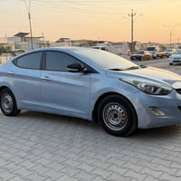 النترا مضلع • مكينة جديدة • شاشة وكاميرا