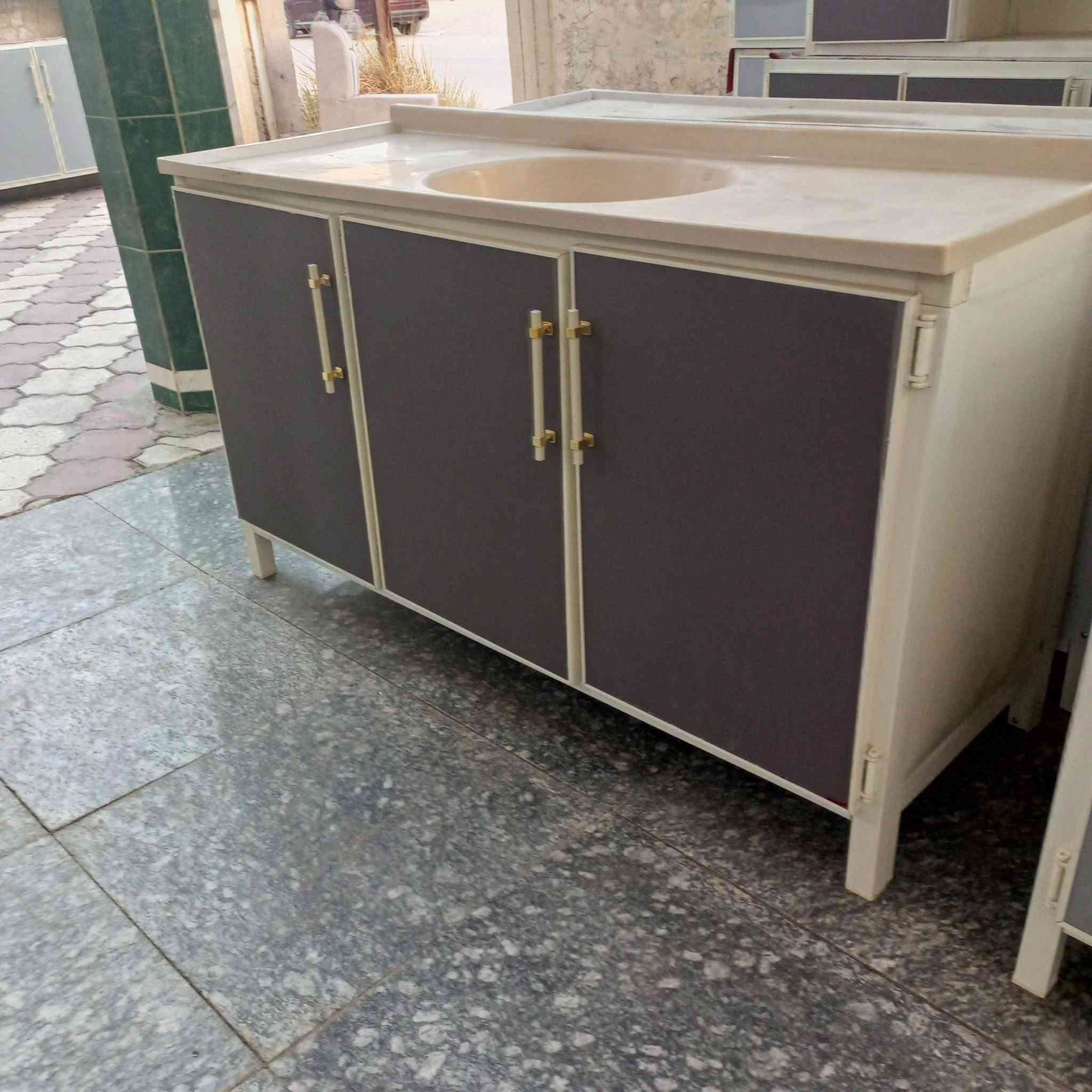 جمله مفرد 
بلاش بيع المفرد بسعر الجمله كاونتر ٣ متر ملحق ٣ متر كاونتر مترين ونص ملحق مترين ونص كاونتر مترين ملحق مترين سنك متر ونص سنك متر و٣٠ توجد قياسات حسب الطلب بابل الحمزه الغربي حي الدولار قرب عماره دكتور ناجي أتصال ***********
