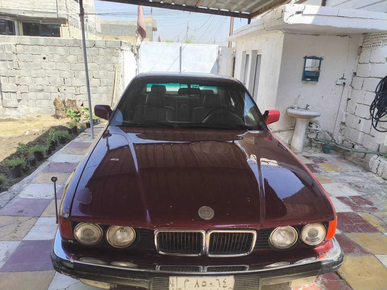 السلام عليكم سياره للبيع740كشنات كهرباء حداديه مكينه كير جيد موديل 92رقم بغداد السعر32ورق للاستفسار ***********
