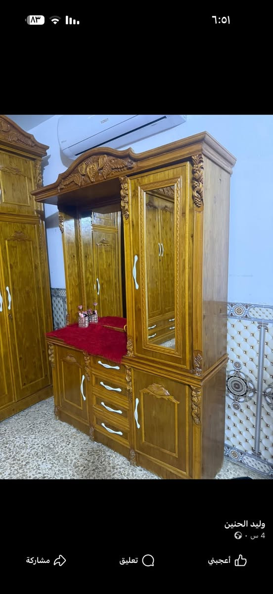 سلام عليكم غرفه نوم تفصال خشب زين مستعمله السعر ٢ونص قفلهه العنوان بغداد شهداء سيديه الاستفسار عله رقم ***********
