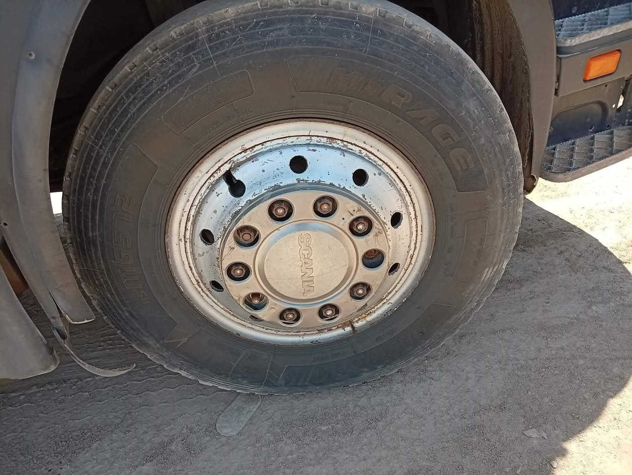 اربع وياله ٢٤ وتايراتهن مراوس بحرفش او ٢٢ونص ***********
