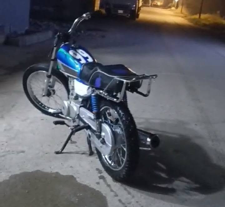 السلام عليكم درجة للبيع نامه شلامجه موديل 21شاصي تعميره 25 مكينه شلامجه نااعمه خير من الله شلعه موعدل لا تبخير ولا تنقيص تخم تايرات جدد   اوراق كامله الدراجة حلوه السعر 400وبيه مجال الشراي ويدلل لستفسار رقم‏‪***********‬‏
