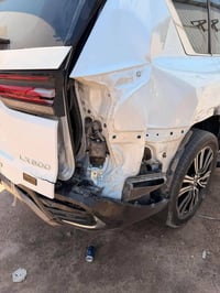 لكزس بلاتينيوم • موديل ٢٠٢٤ • حادث بدون تصليح