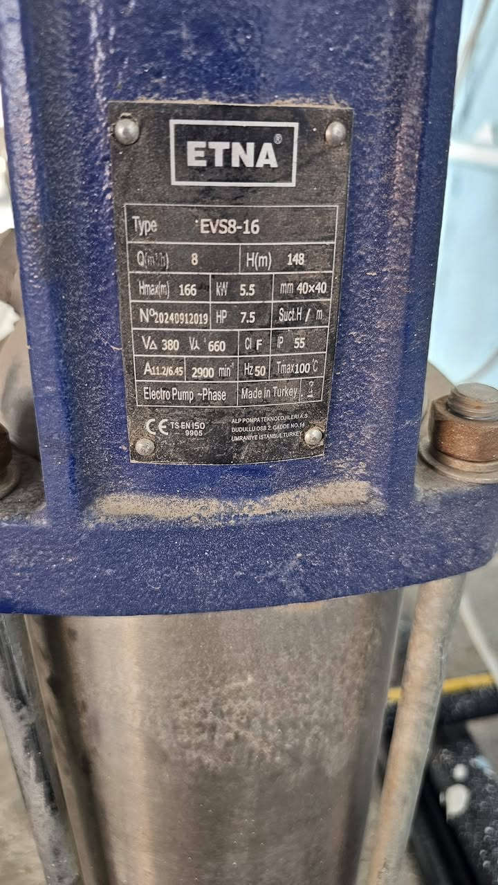 مضخه للبيع استعمال قليل السعر 600 الرمادي 
***********
