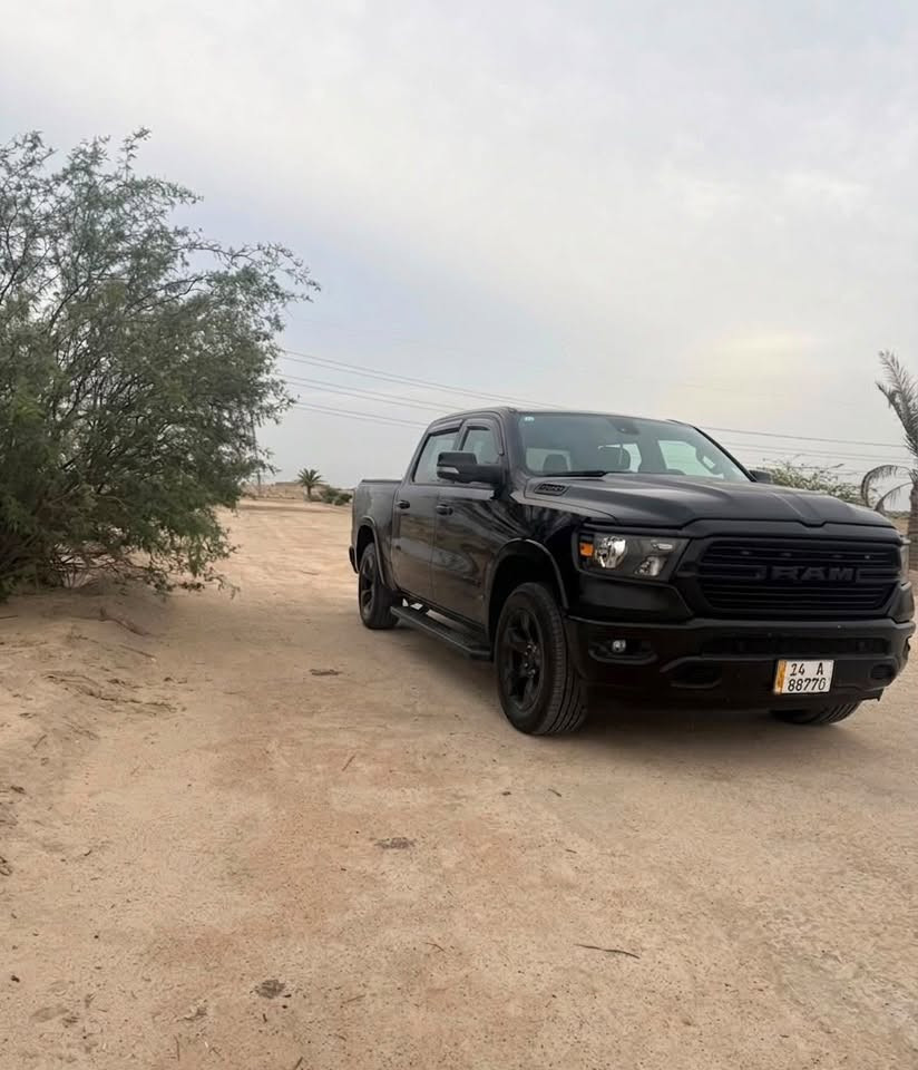 🔥 للبيع رام LONE STAR HEMI 5.7 🔥
🚘 رام لون ستار – موديل 2019
🤍 اللون: اسود
🛋️ الداخلية: اسود
📍 الماشي: 166,000 كم حقيقي

💎 مواصفات:
▪️ محرك 5.7 HEMI V8
▪️ نظام 4 سلندر / 8 سلندر
▪️ كشنات جلد تدفئة وتبريد
▪️ شاشة تسلا
▪️ مري شفط
▪️ حساسات امامية وخلفية
▪️ رادار
▪️ وجميع مواصفات الـ لون ستار المعروفة

⚠️ ملاحظة مهمة:
السيارة تقرير غرق  تعمل وتسير من امريكا

📌 رقم حلو مميز بصره
السعر: 270 وبيها مجال للشراي 
📞 للاستفسار والتفاصيل مراسلة أو اتصال ***********
