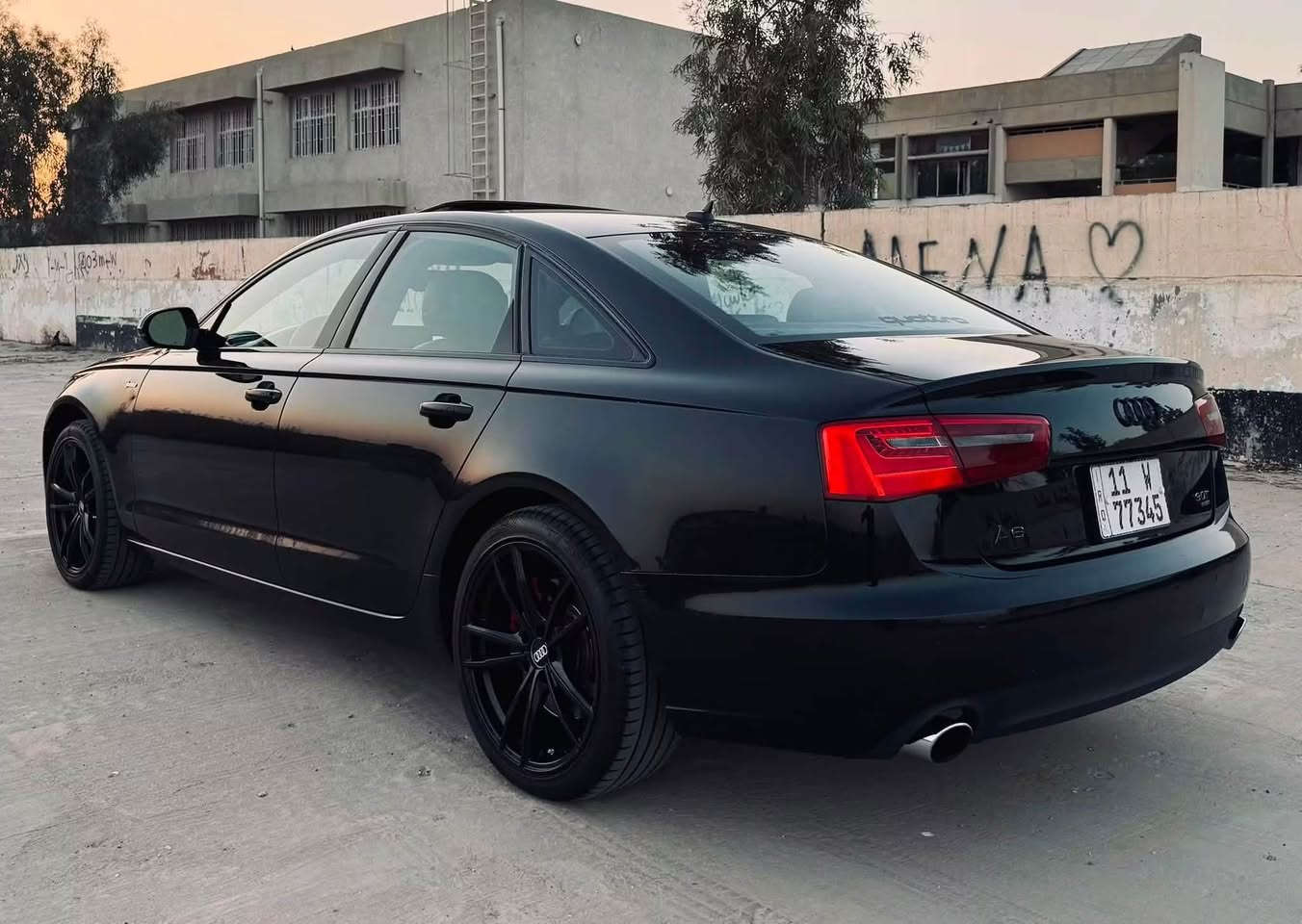 #_المعيني❤️
----------
(( أودي 2013 فئة A6 كواترو ، فول مواصفات ١/١ ، ماشية 90 الف ، محرك V6 3.0 T، گير 9 نمرّ ، فور ويل ، رقم بغداد بأسمي ، صبغ قطعة وحدة ، ما بيها أي نقص ، نظيفة جداً داخل و خارج ))🌹
:
#_بيع_أو_مراوس🥷🏻
:
#_للإستفسار / *********** ☎️
-----------------------------
