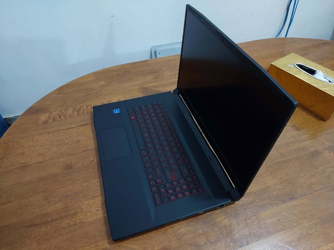 السلام عليكم ...ب 350$  لابتوب ماركة MSI  رام  16 كيكا .. هارد خزن تيرا 1000 كيكا نوع  SSD NVME  ....ومعالج كور اي  7 جيل 11 فئة H  وشاشة حجم 17 تردد 144 فريم  للاستفسار الاتصال  ***********  واتس بغداد, العراق
