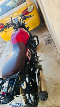 دايوان • مودل 25 • دلي عباس