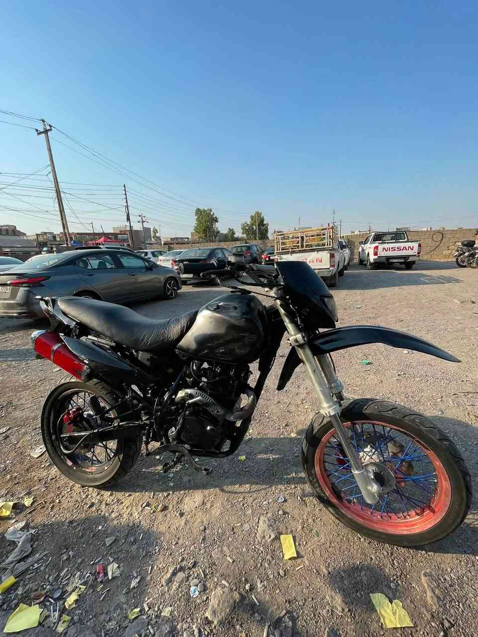 للبيع ماطور كاويار قفاز مكينه 200cc كبس وبشرط سعر450الف واتساب ***********
