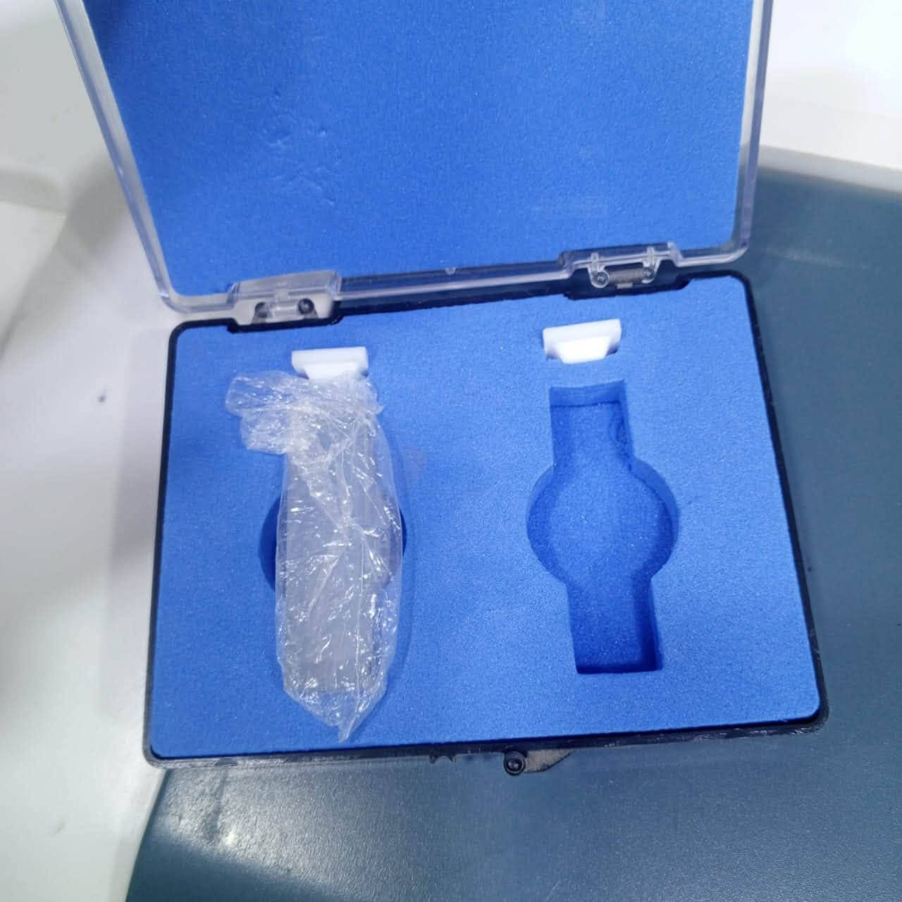 غراض مختبر سايد لاب كامل اجهزه مستخدمه استخدام قليل للبيع
Cbc  مع ملحقاته كامل 

سبكترو جهاز كيمياء 

سنتر فيوج

فأين كير وحاضنه جهاز هرمونات

مجهر

حاسبه عاديه مع طابعه

جهاز صغير لفحص تحليل  دهون كامل

Cbc

سبكترو

وتر بات

مجهر

فأين كير وحاضنه 

حاسبه وطابعه

جهاز دهون سريع

الاتصال بالأرقام 

***********

***********
