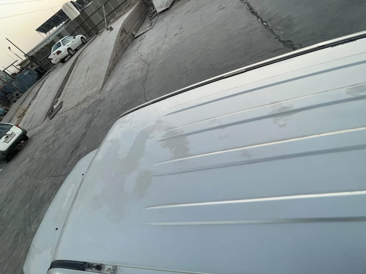 السلام عليكم سياره ساسوكي كراند فيتاره موديل ٢٠٠٩ حادثه قبق جنطه فقط مبدل  السياره جاهزه من كلشي تبريد شغال السياره بيهه جراد مثل ماموضح امامكم مصفر غرامات السعر 65 وبيه مجال حك الجيه مكاني بغداد ابو غريب للاستفسار *********** أو ***********
