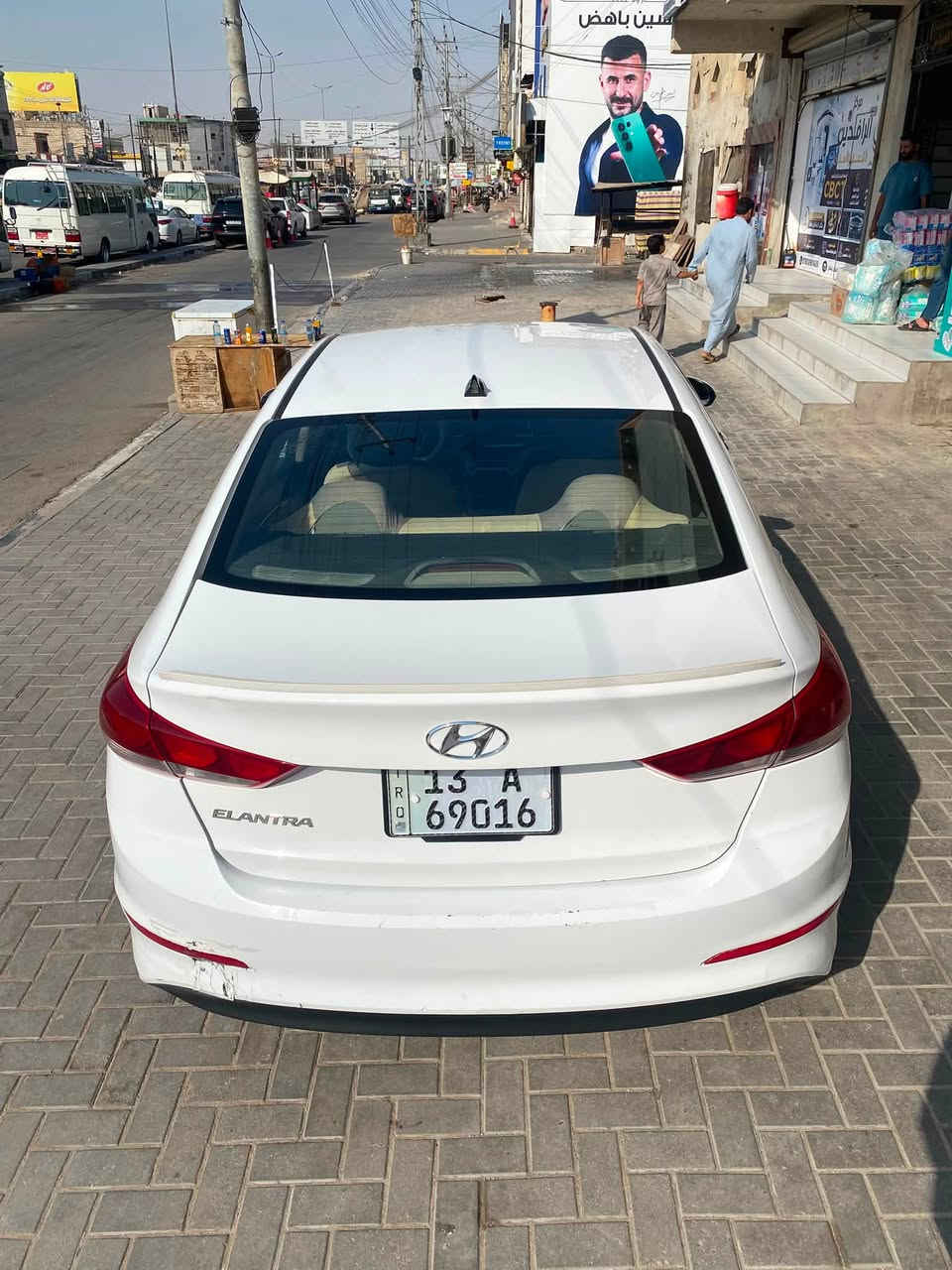 موديل ٢٠١٦ شكل ال١٧
وارد خليجي 

السياره بيها قطعتين بارد الگرن مال البنيد + الچاملغ والباقي كفاله عامة مثل ما واضح بالصور السياره جامده مال جناي 

تبريد ثلج خير من الله 

تحكم ستيرن + تحكم بالمري الجانبيه شفط 

مكينة وگير كفاله 

عنوان البصره الأبله 

الأتصال على : ‭ ‭***********‬
