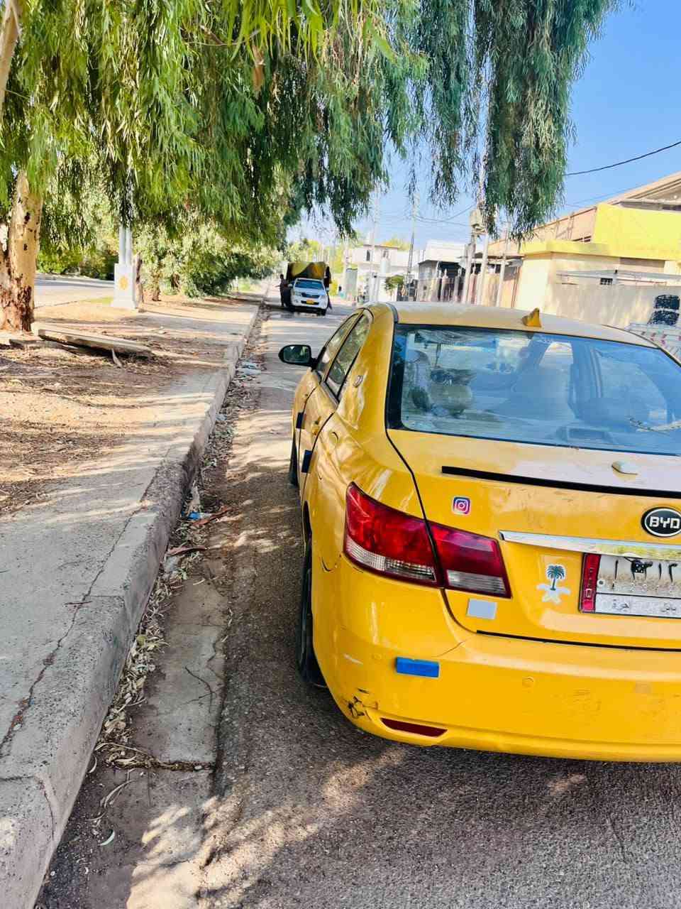 #بسعر مناسب (#26 ورقه وبيها مجال للشراي) 
للبيع فقط byd موديل ١٣ رقم بابل مشروع وطني لحد ٢٩ وكيل بكركوك تحويل فقط مباشر
كير عادي محرك بشرط تبريد شغال منضومه غاز كارت حكومي بدون بطاقه بانزين

مطلوبه هيئه بحدود ١٥٠ على مشتري 
بدون تبديل ولا قطعه بيها ضررها براس جاملغ طخه فقط 
مكان سياره كركوك 
السعر ٢٦ ورقه وبيها مجال للشراي رقم تلفون
***********

