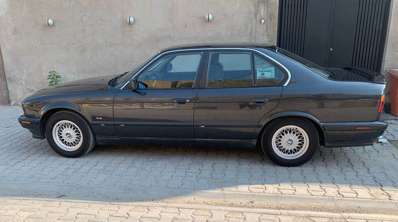 Bmw 525 1993
محرك 28 مسكر فانوص للبيع محرك كير تبريد صدر كلشي تمام السيارة رقم بغداد باسمي السعر 60 وبيها مجال بسيط للاستفسار ***********
