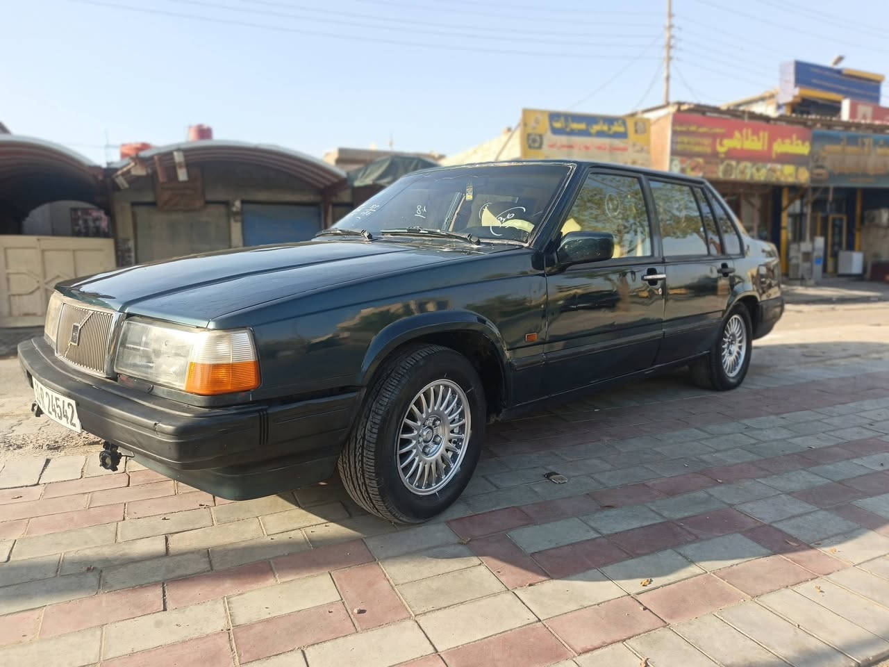 سياره فالفو 940 موديل 1993 مكينه وكير مكفول تبريد شغال حداديه جاهزه كهربائيات كله شغاله رقم بغداد انكليزي باسمي مجدد سنويه 2030 مصبوغه عام للجمالية تخم تاير بطارية جديده دوشمه تفصال بيه ارضيه جلد مكاني نجف رقمي *********** سعره 53$
