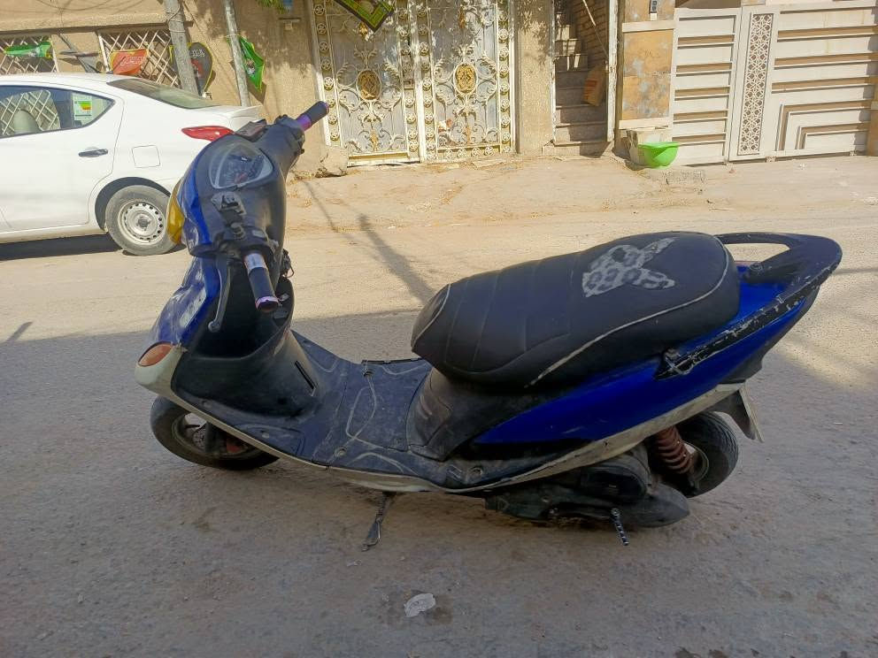 السلام عليكم دراجه ماكس عدله نظيفه شغاله دراجه رادها ترتيب قليل ياخذها ما يخسر 250,000 وبيها مجال التواصل على هذا الرقم وكاله بغداد كراده *********** بغداد, العراق
