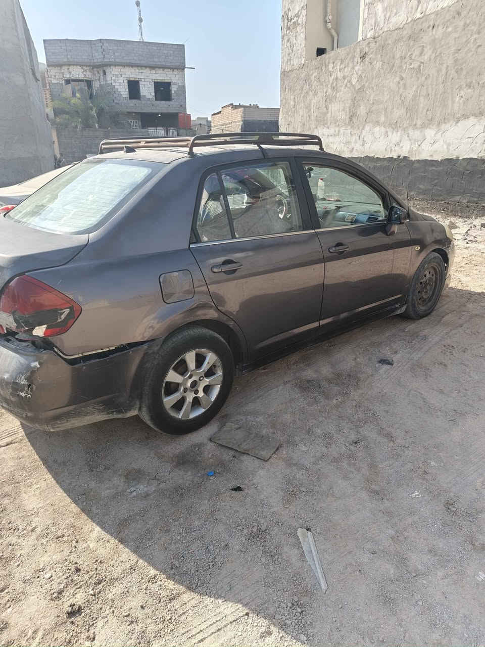 نيسان تيدا للبيع مديل 2008  محرك 1600  تبريد فول بسمي شخصيا اضافتا طابوكة المحرك جديدا رقمي *********** البصرة, العراق

