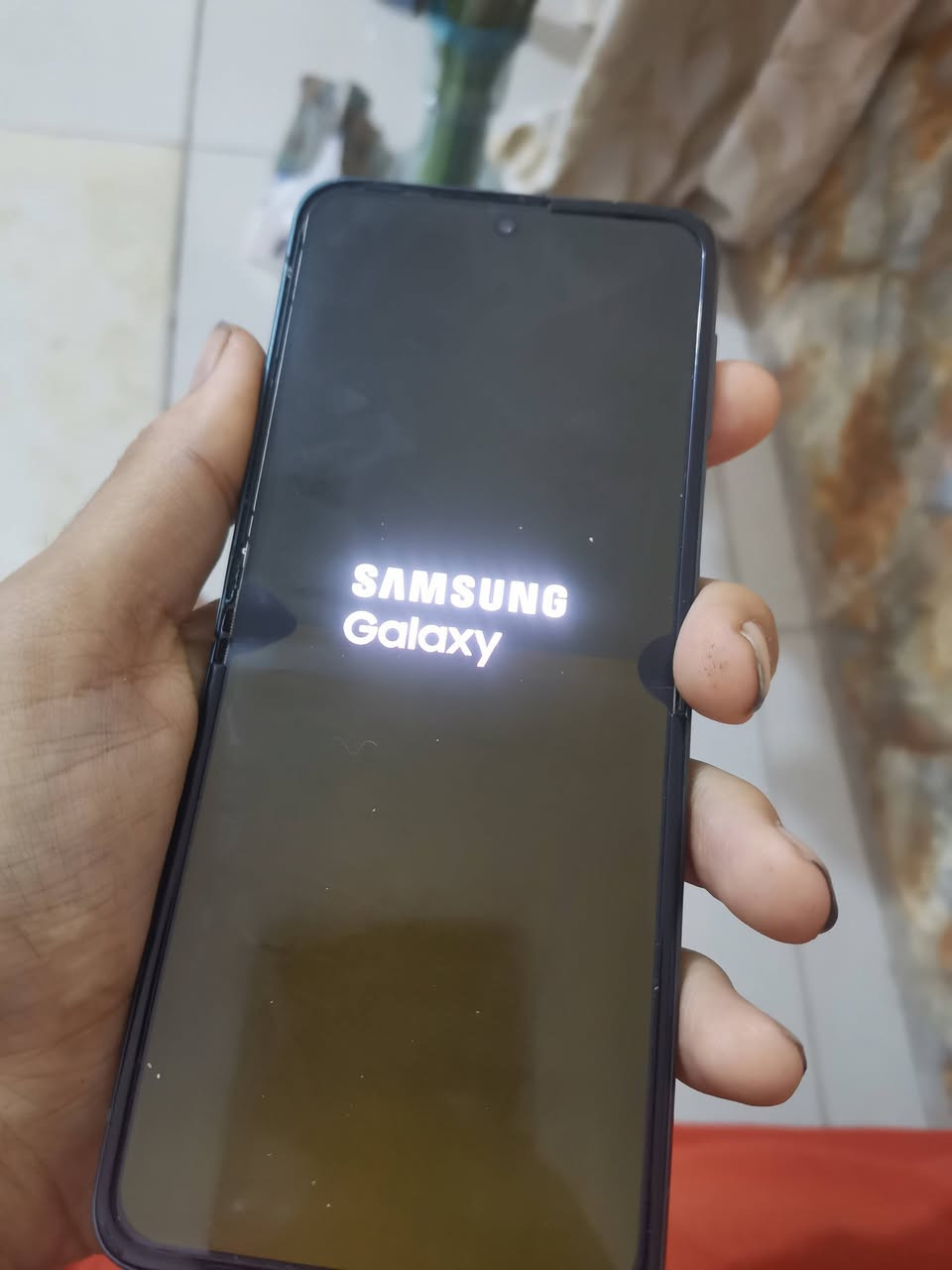 سامسونج فليب3 5G • ٢٥٦ • شاشة ماتلمس