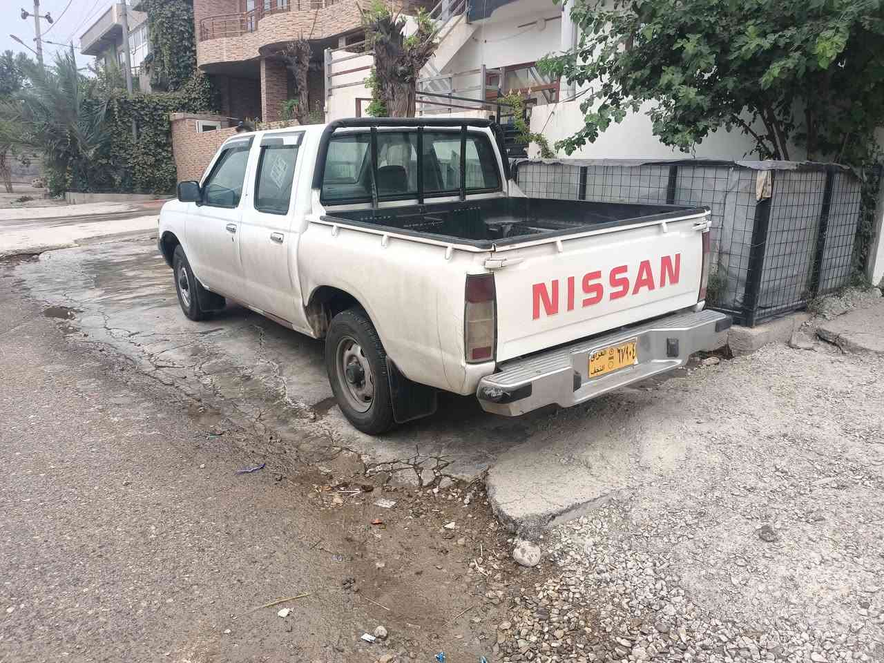 نيسان بيكاب • ٢٠٠٤ • جير مكينة اكسل
