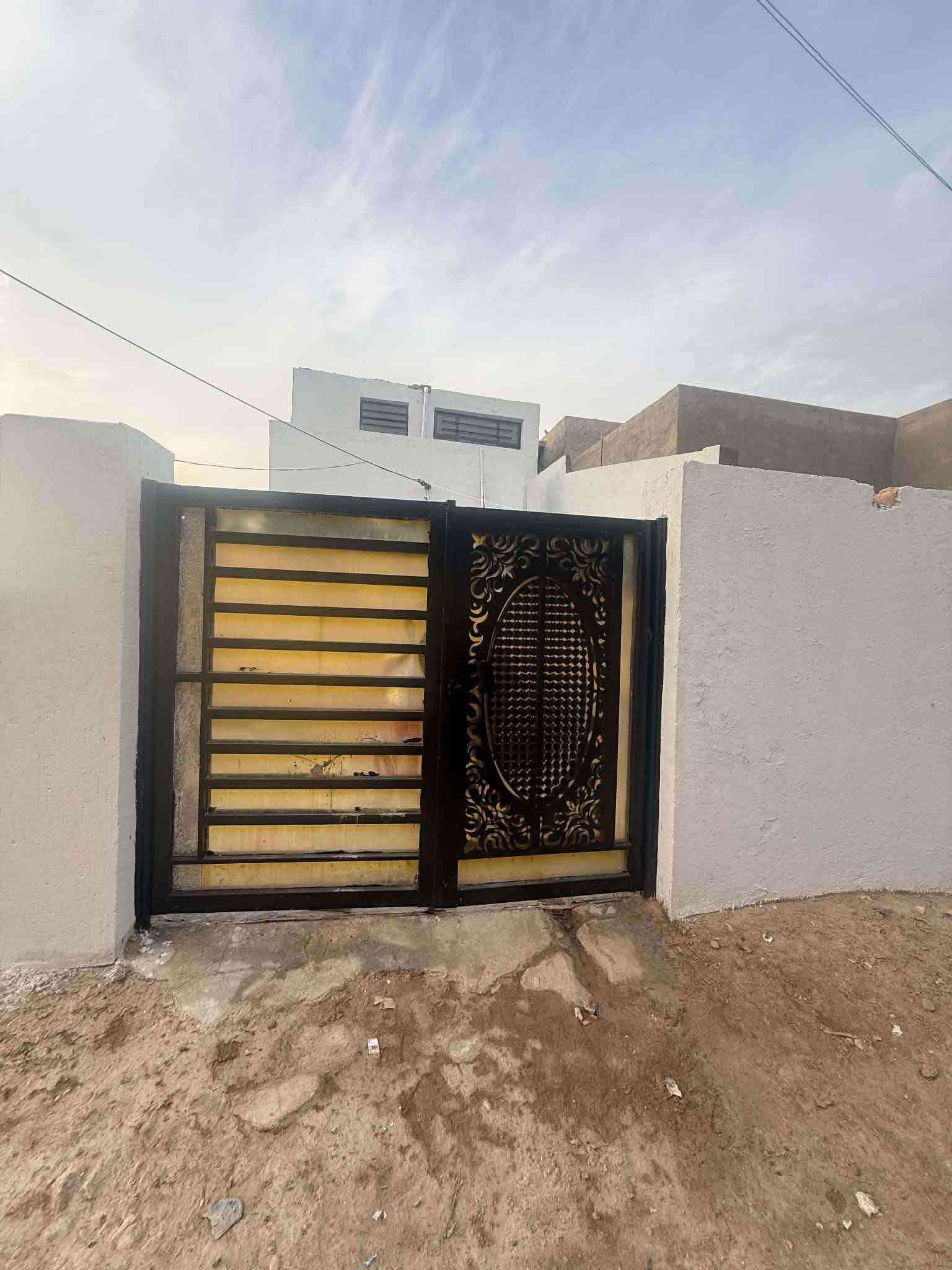 خلف معمل بابوكيره • ١٠٠متر • طابقين