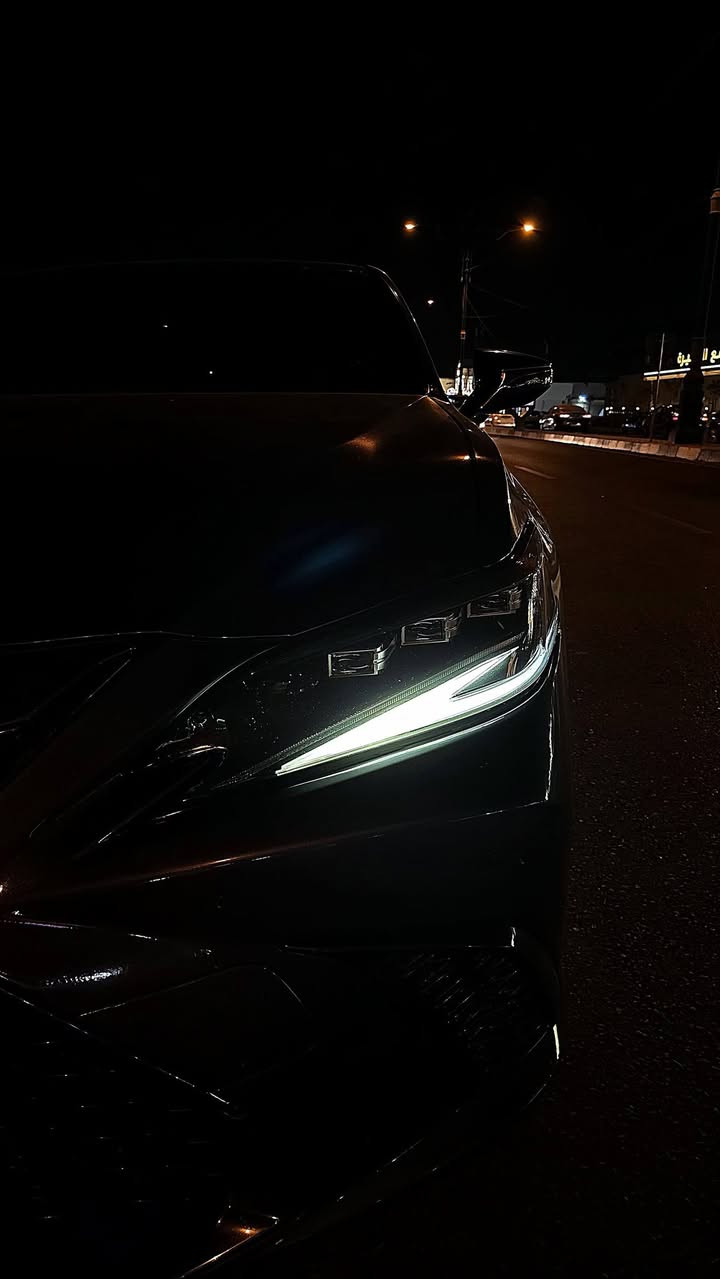 السلام عليكم ..
الرياضيه من لكزس (f sport) lexus es300h 
وارد امريكي ماشيا 62 mile
بمحرك 2500 رياضي هايبرد
لون نفطي ملكي 

الضرر : قطه واحده
■تبديل بوند اصلي فقط بدون ايرباك بدون شاصي بدون داخل
■تعديل PDR براس جاملغ السايق قد اصبعين بسيط جدا
■تعديل PDR رصعتين جاملغ السكن الخلفي 
58AGA1C14NU022397

المواصفات :
●داخل اسود ملكي بالكامل
●سلايت روف (فتحة سقف)
●لايت 5 عدسات لد نهاري الشارب الطويل 
●شاشة الكبيره مع ساعة لكزز الشهيره بنظام كار بلي وايرليس اندرويد اوتو  
●شاشة (عداد سرعه وانظمه) ديجيتال الكترونيه 
●ماوس تحكم بالأنظمة والشاشه
●ويل كروم بحجم 19 انج
●صندوق كهربائي بنظام الشفط 
●فتح الصندوق بواسطه حساس القدم 
●حساسات أمامية + خلفية 
●بصمة تشغيل
●دخول ذكي ( 5 بصمات )
●كشنات جلد اسود رياضي ختم f sport
●كشنات كهربائية بالكامل 
●تدفئة وتبريد الكشنات
●شاحن لاسلكي وايرليس
●ستيرن جلد بختم علامة f sport
●شفتات ستيرن
●تدفئة ستيرن  
●نقاط عمياء 
●سايد بريك اوتو 
●هند بريك بصمه + اوتو
●لايت اوتو 
●ماسحات اوتو 
●جميع النوافذ اوتو 
●اوتو هولد 
●نظام ماقبل الاسطدام
●نظام الكبح التلقائي (التوقف الذاتي ) في حالات الطوارئ امامي + خلفي 
●رادار امامي وخلفي وجانبي
●نظام تثبيت السرعه 
●نظام القيادة الذاتية + ملاحه
●تحديد مسار 
●قطعتين تبريد امامي + خلفي 
●تحكم تلقائي بالتبريد من خلال الماوس
●اشاير بالمري لد
●3 أنظمة قياده 
●تحكمات فول واناره تحت المرأة الوسطية
●اناره داخليه سقفيه لمس
●اناره تحت الأقدام 
●اناره تحت يده فتح الابواب
●اناره مضلات لمس 
●جميع اناره السياره LED بلادي 
●بالنسبه لعزل السياره ونظام السماعات والقياده وطستها مانسولف بيهن .

السياره مضلله بالكامل تضليل خارج العراق رقم بغداد اخو المميز تحويل مباشر
السياره بوضع الشركه ماناقصها اي شي مداريها ومحافظ عليها من كل شي ومن افضل انواع الزيوت اديرلها ... .

للتواصل : *********** متواجد واتساب 
اتابع التعليقات
