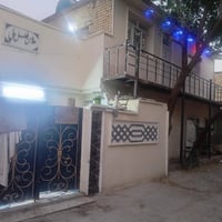 بيت مساحته 82.5 الواجه 15 والنزال 5.5 زراعي سند 25 طابقين بي 3 غرف نوم...