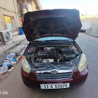 أكسنت خليجي 2009 سياره اسمي صدر وسط تبريد شغاله وسيارة مصبوغة مثل بل ف...