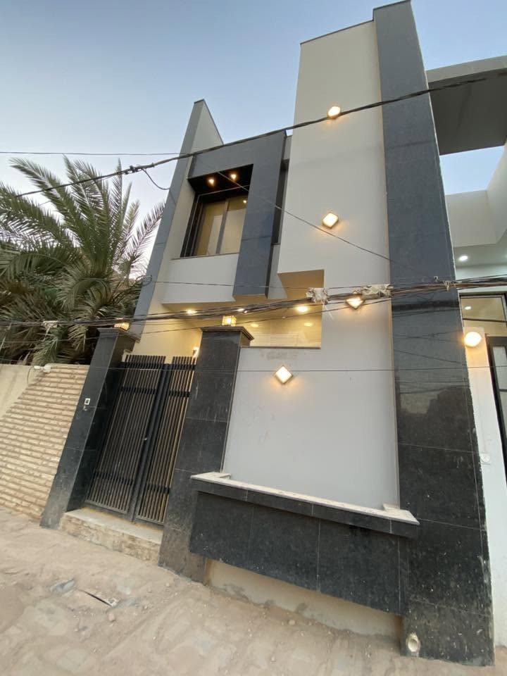 #دار_للبيع🏠

#الموقع :حي الغدير 🌍

#المساحه : 100واجهه 5 نزال 20✨

#التفاصيل : شارع 12 موقع جداً راقي صوب الفرات
✨
 
#القمة_للاستثمار_العقارية 🌍
تسعدنا زيارتكم لمكتبنا

📍في النجف - شارع - جنسيه 📍
سيد صادق الحكيم للمرمر 

للمزيد من المعلومات والتفاصيل عن العقار والمعاينه الميدانية يرجى الاتصال على
☎️***********☎️
#عقارات #النجف #تسويق_عقاري #مقاولات  #عقاراتي
