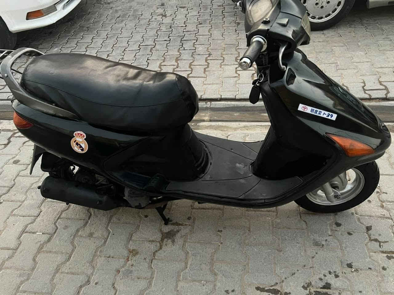 فراشه فحل بنز خير من لله نضافه مال رمبه صار اله شهرين من نزلت وشوفت عينك بل واقع احله من صور ماعيازه برغي . سعر 600.... ***********.مكاني نجف ناحيه  الرضويه
