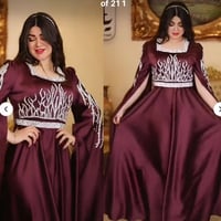 فستان • قياس ٤٠ • ملبوس مرة وحدة