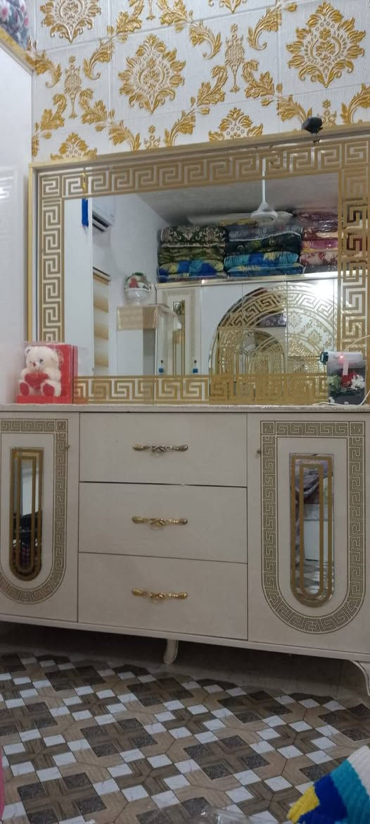 سلامن عليكم عدي عرفه تركيه البيع  مستخدمه صارلها   اقل السنة وهاذ رقمي ) ***********
