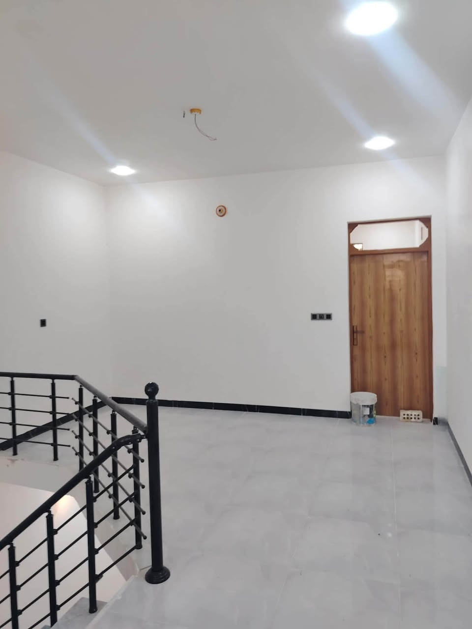 (🏡 دار  100م للبيع )
📍النجف الاشرف -حي النداء قرب شارع المجمعات 
📌طابقين بناء حديث غير مسكون 
📌صب كونكريت 
📌جاهز للسكن 
📌سند طابو صرف 
💰 السعر (علق ب تم يصلك السعر ) 

#عقارات #حي_النداء #النجف_الاشرف #دار_للبيع 

للأستفسار :
***********
***********

              -مكتب الأمان للوساطة العقارية -
