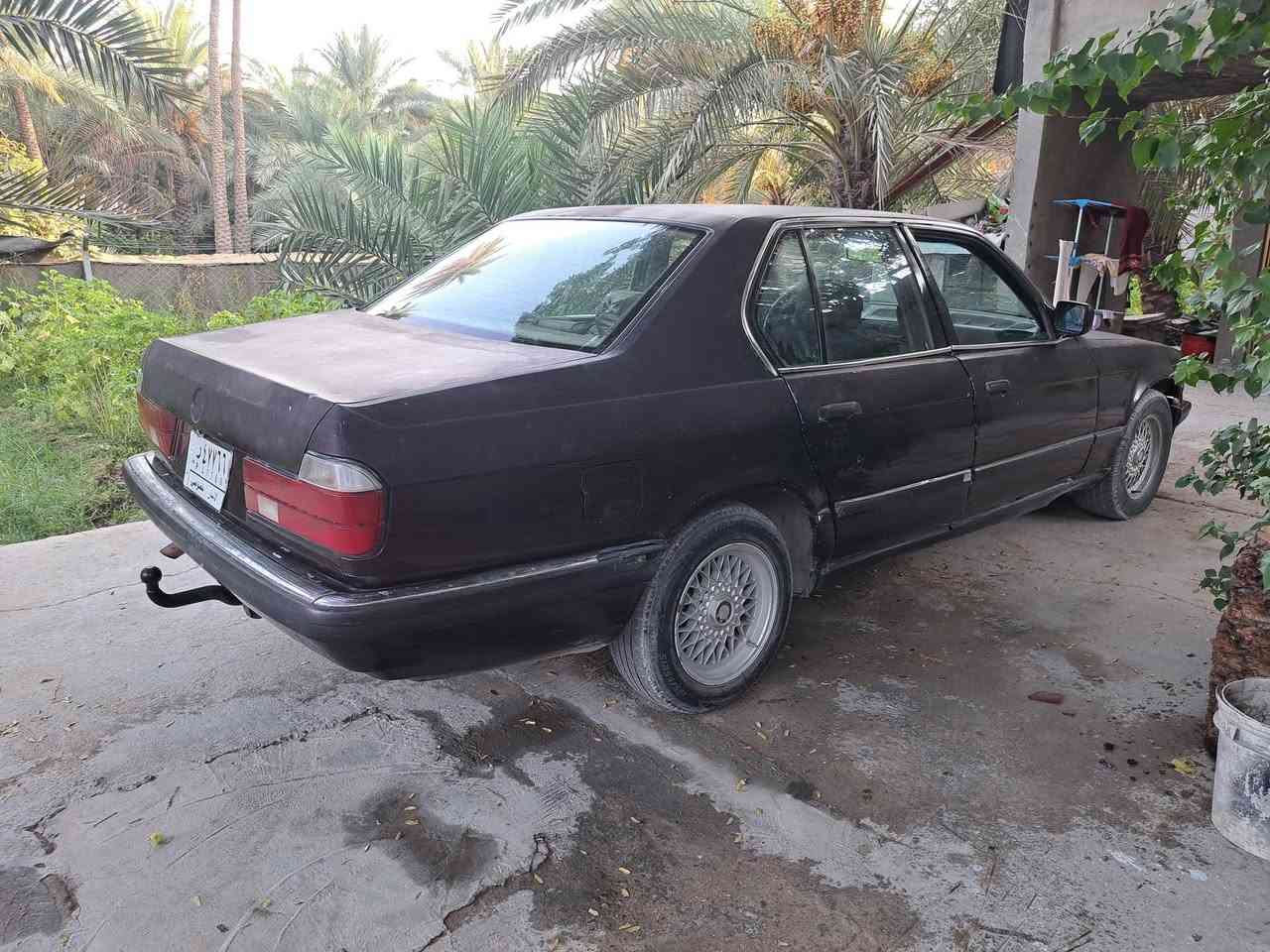 للبيع بي ام سعرها بلاش (٢٤) وبي مجال قليل شرط التحويل رقم انبار راعيها بكربلة يريد تحويل كير وكينة ياباني 
٣٠٠٠ حدادية جديده ستيرن مي 
بريك بالمكان تخم تاير كلش ناعمه 
بالمشي سياره جارده احلا من صور نصبتها كلش حلوه مكاني كربلاء 
***********
