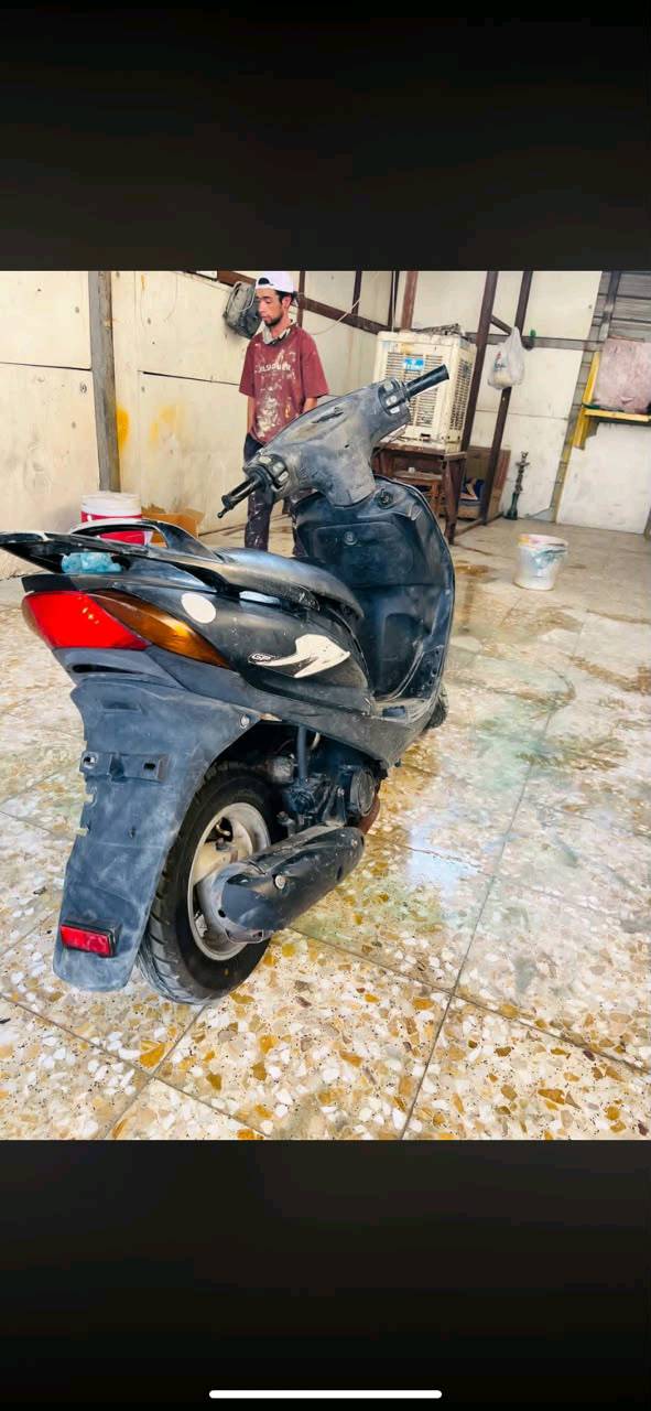 ماكس ١٤٠ مابيهة اي نقص بس عوزهة ترتيب شوية سلف هندر نكرة التواصل فقط واتساب
بغداد البلديات
