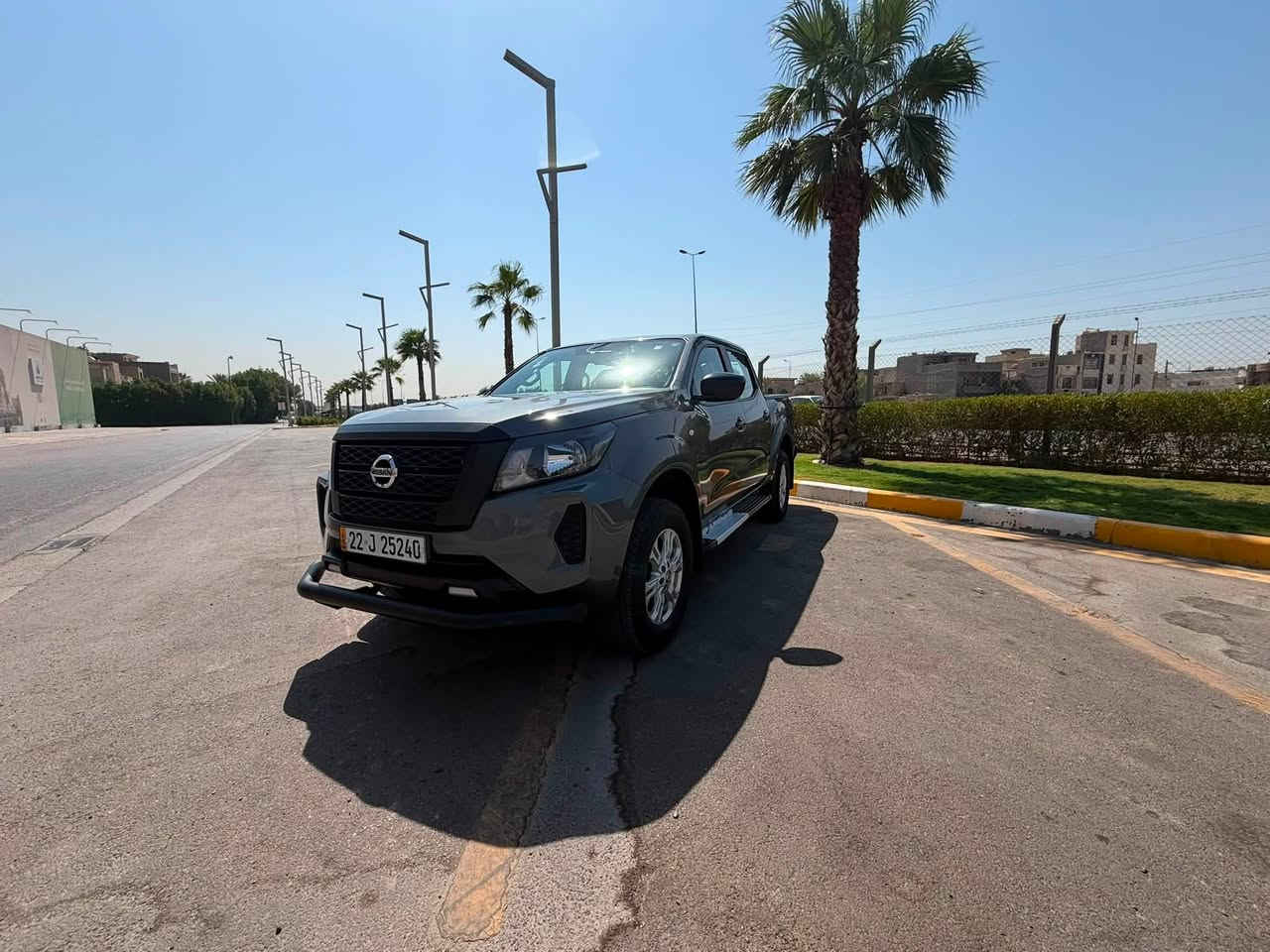 � للبيع — نيسان نافارا 4*4 2023 خليجي | حالة الزيرو  🔥
🚘 NISSAN NAVARA4*4, 2023
🇦🇪 وارد خليجي
📍 بغداد
✨ المواصفات والحالة:
▪️ ممشى 16,000 كم فقط
▪️ حالة السيارة جديدة ونظيفة جداً
▪️ استخدام قليل ومحافظة ممتازة
▪️ السيارة جاهزة للاستخدام ولا تحتاج أي مصروف
▪️رقم أربيل بأسمي 
▪️ الفحص متاح للجادين

💰 السعر: 21,000 دولار
🤝 قابل للتفاوض بالمعقول أمام السيارة

⚡ فرصة مميزة لمن يبحث عن نافارا نظيفة بممشى قليل — البيع للجادين فقط.

📞 للاستفسار والتواصل: ***********
