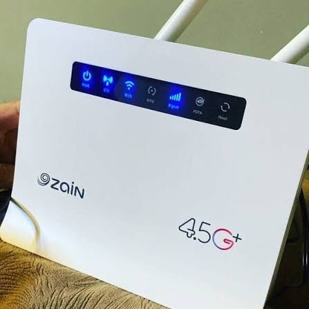 راوتر زين للبيع مستخدم قليل اريد ابيعه  السعر،50وبيه مجال قليل للستفسر وتساب او نتصال ***********
